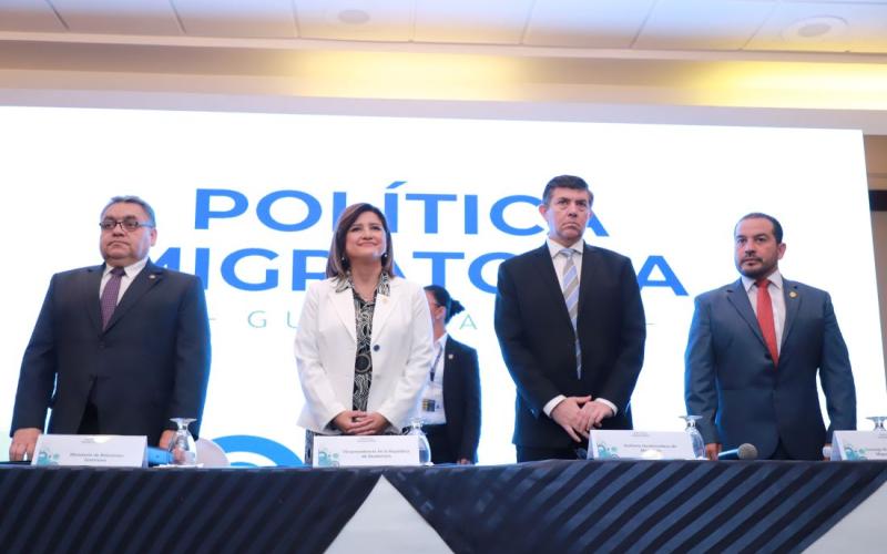Vicepresidenta Karin Herrera