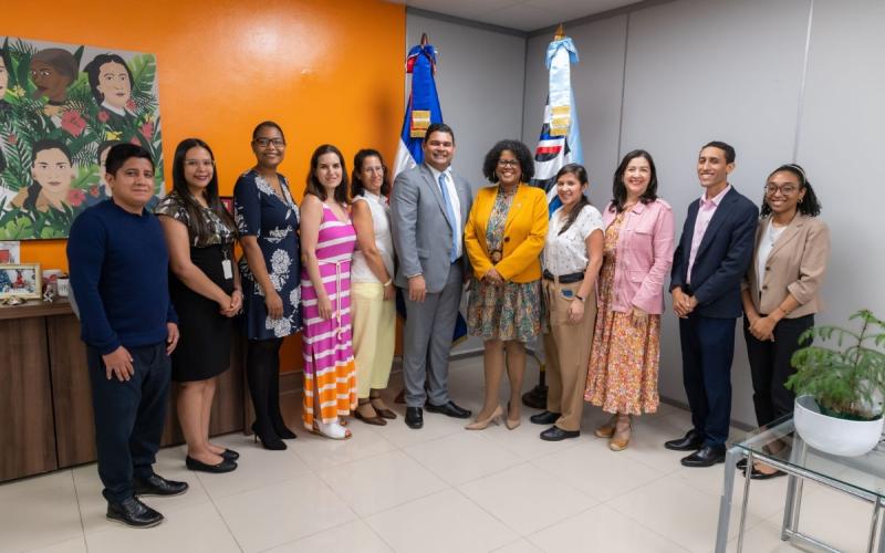 Delegación del INE de Guatemala viajó a República Dominicana por segunda ocasión