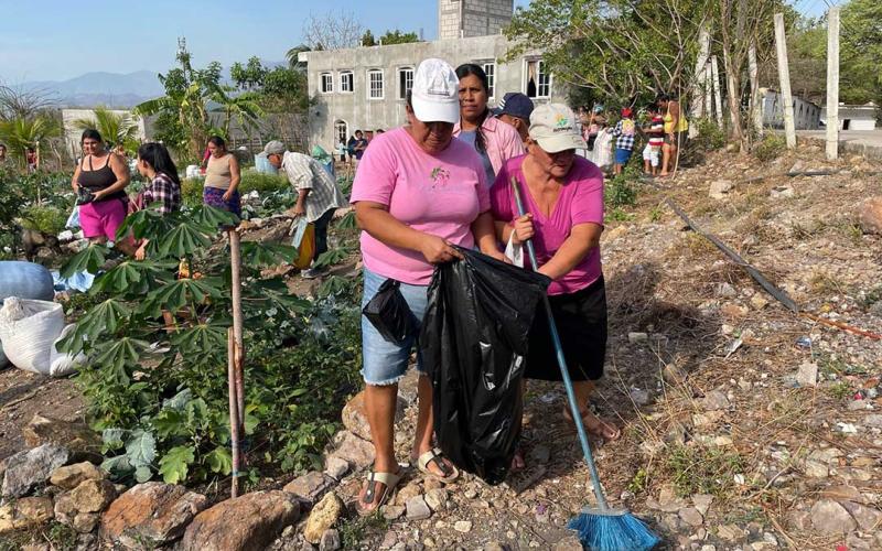 Conmemoran Día Internacional de la Tierra con acciones de limpieza y conservación