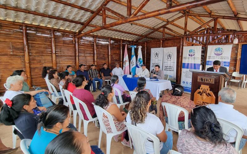Molinos manuales empoderan a emprendedoras de Chimaltenango