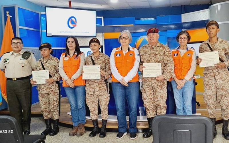 90 Reservistas Militares concluyeron capacitación de Gestión de Riesgos de Desastres.