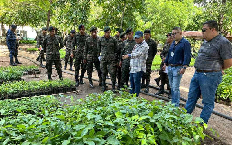 Brindan capacitación en brigada “Capitán General Rafael Carrera”