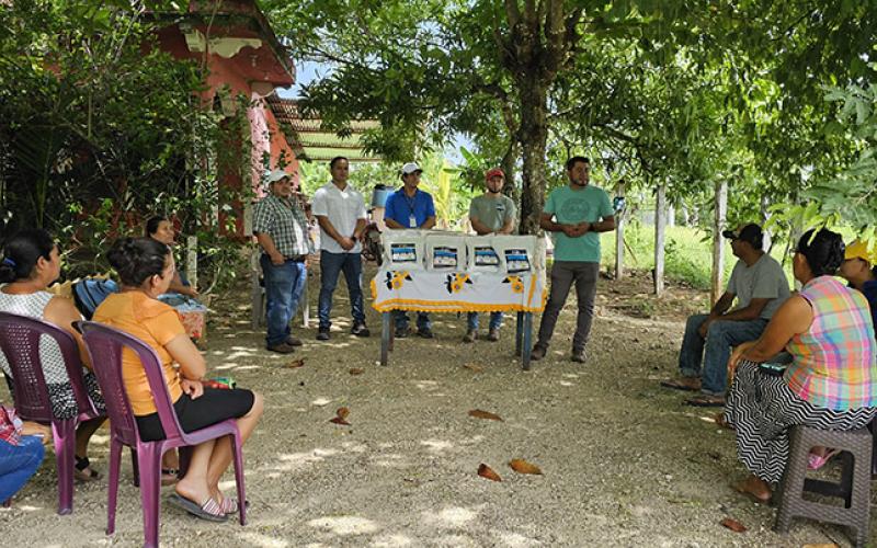 Entregan semilla certificada de Sorgo