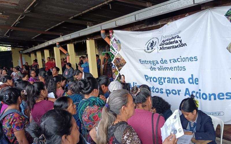 Se entregan alimentos por acciones a más de siete mil familias 
