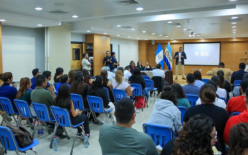Estudiantes de salud conocen más sobre la importancia de la inocuidad de los alimentos 