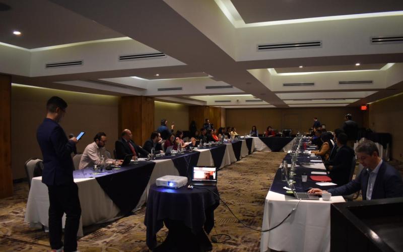 Ponente sobre biotecnología 