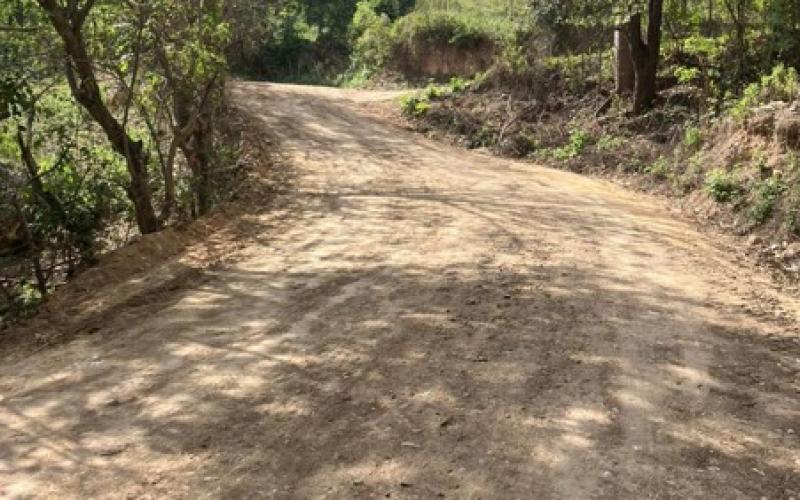 Más de 800 familias se benefician con mejoras en camino rural de San Jacinto, Chiquimula