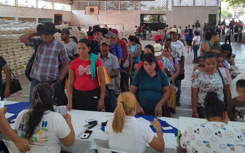 Asistencia alimentaria llega a familias de Quetzaltenango, Jutiapa y Santa Rosa