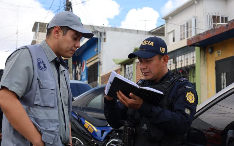 Decomisan perro en zona 18 por incumplimiento a ley de Bienestar Animal 