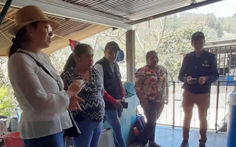 Realizan visitas a familias del municipio San Antonio La Paz, El Progreso