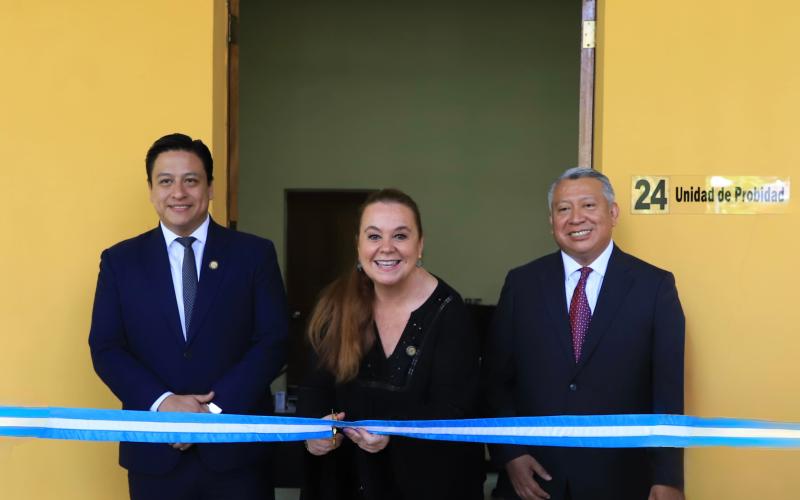 Mineduc inaugura oficina de probidad