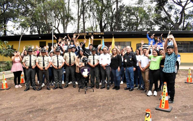Jóvenes serán capacitados por PROVIAL para fortalecer la seguridad vial en Guatemala 