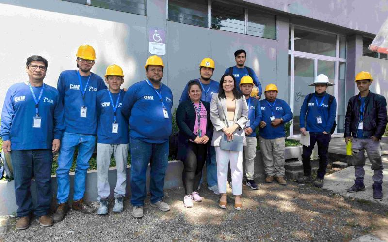 Escuela para niños con discapacidad mental en zona 1 es mejorada por UCEE