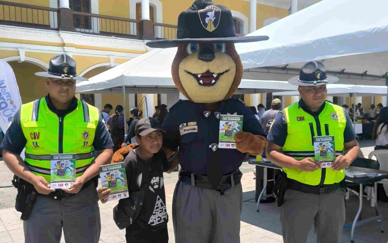 Provial promueve la educación vial en Huehuetenango durante actividad familiar