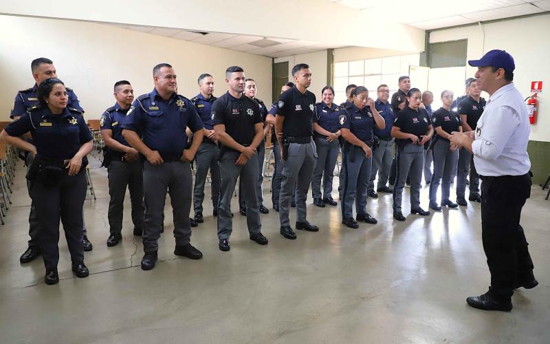 Mejorar las competencias en conducción defensiva y evasiva: clave para la eficacia de los agentes de PROVIAL
