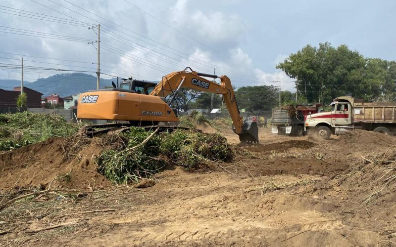 Caminos inicia plan para resolver inundación en El Cafetal, km 36 de la CA-9 Sur