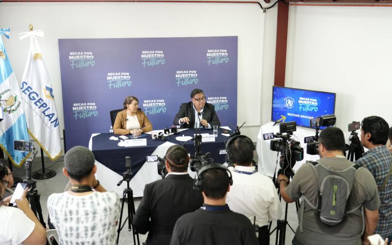 Información fue brindada durante conferencia de prensa promovida por la SEGEPLAN.