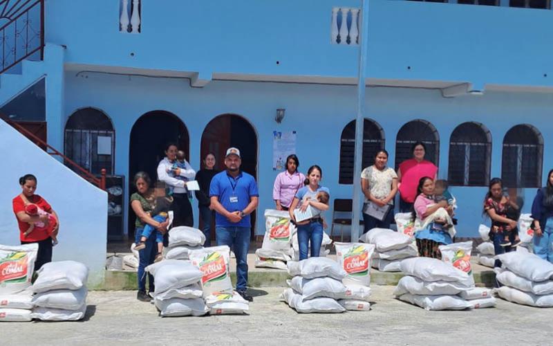 En Jalapa distribuyen alimentos a familias de niños con desnutrición aguda
