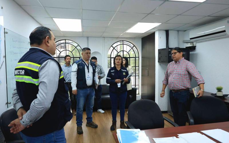 Supervisan nuevas instalaciones para garantizar espacios dignos y seguros