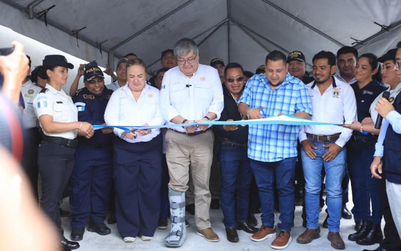 Se inauguran sedes policiales para fortalecer la seguridad del país