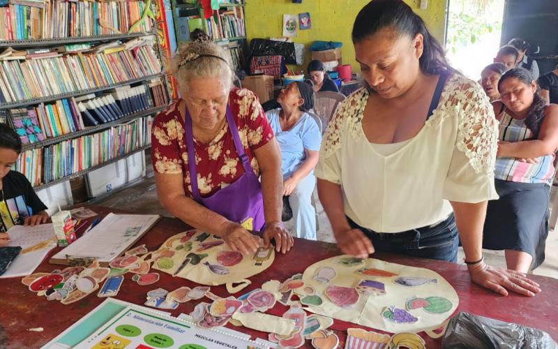 Impulsan educación nutricional y huertos escolares en El Obrajuelo