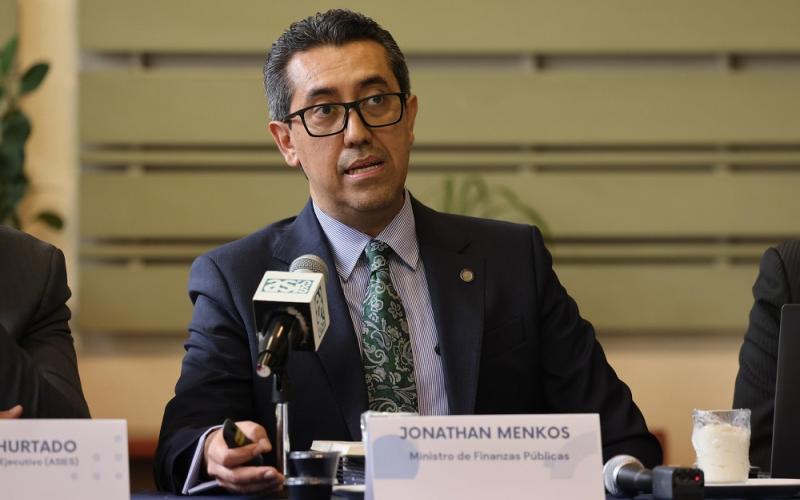 Ministerio de Finanzas promueve diálogo sobre Presupuesto 2026