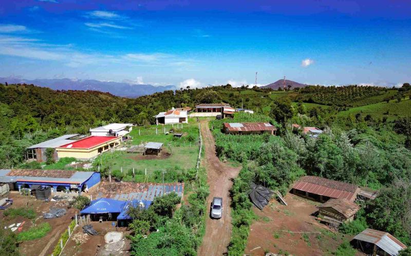 Conectividad y desarrollo: así cambian vidas los nuevos caminos en Jalapa