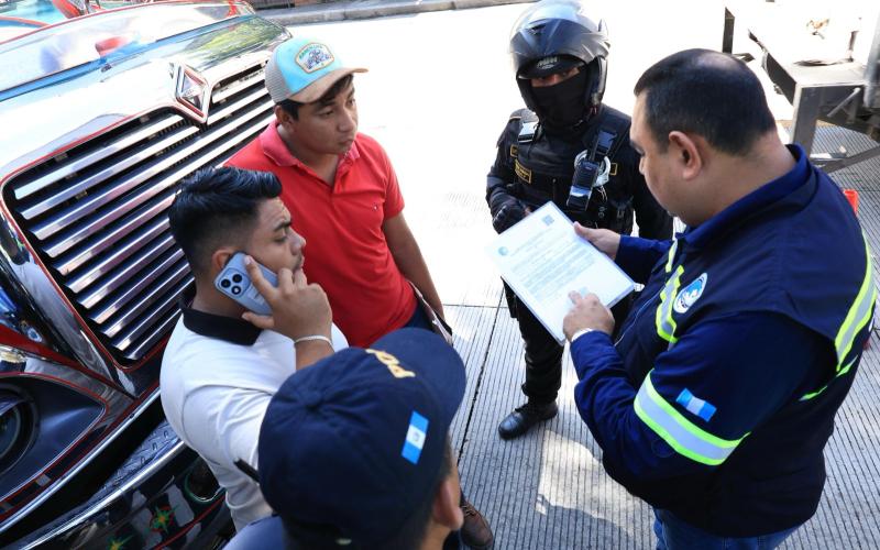 Unidos por un transporte de turismo más seguro en Sacatepéquez 