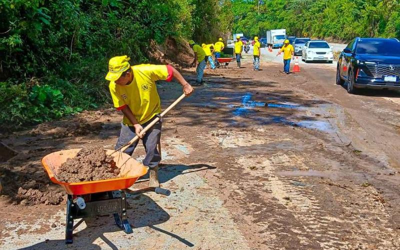 Covial atiende emergencia en Barberena y restablece la movilidad segura