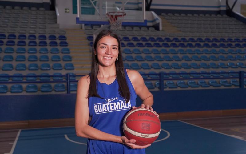 Linda González
