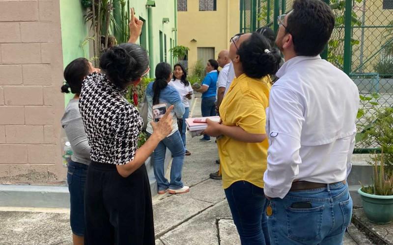 Fundasal comparte experiencias exitosas con Udevipo proyectos habitacionales de El Salvador