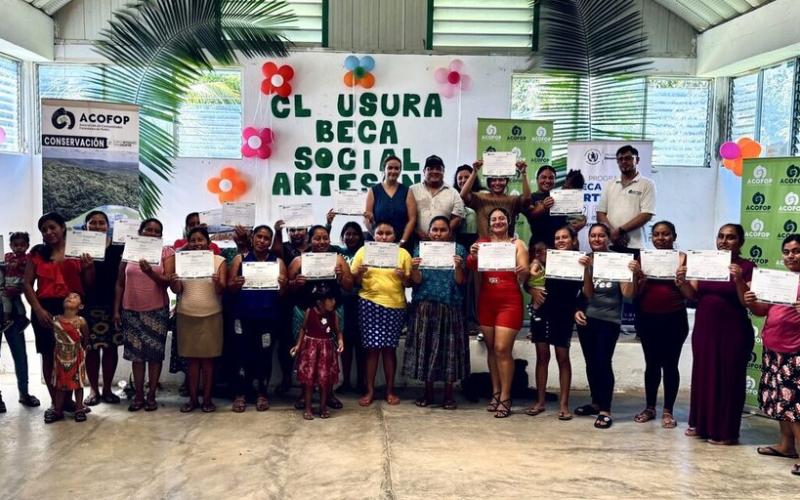En la comunidad de La Técnica en Petén, 32 mujeres desarrollaron sus conocimientos o habilidades y mejoraron sus técnicas productivas.