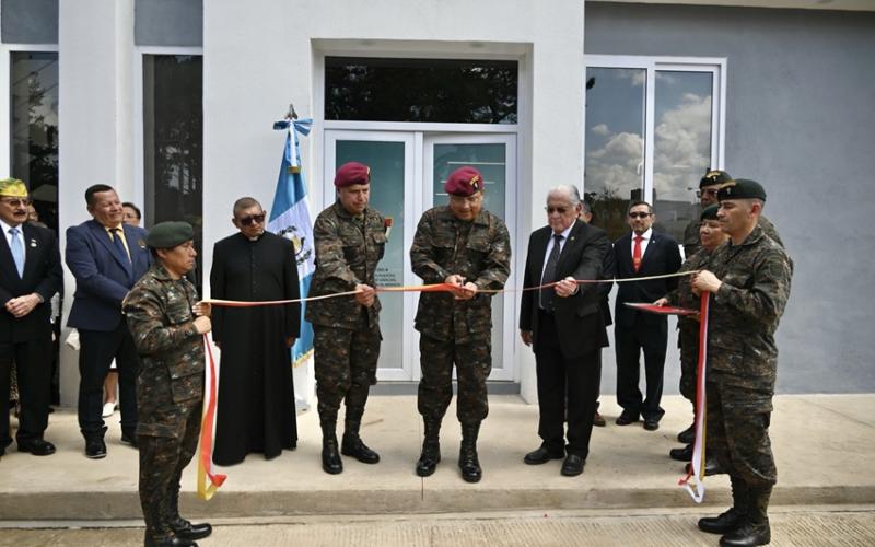 Ejército de Guatemala inauguró nuevas instalaciones del Servicio de Capellanía Militar.