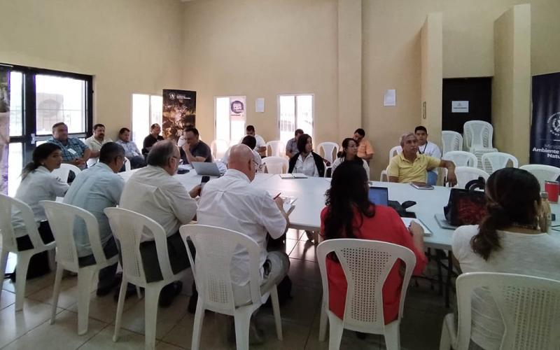 Impulsan acuerdos para fortalecer la gestión ambiental y el desarrollo sostenible en Petén