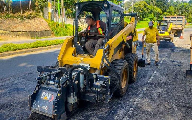Trabajamos en Carretera a El Salvador para beneficio de miles de usuarios