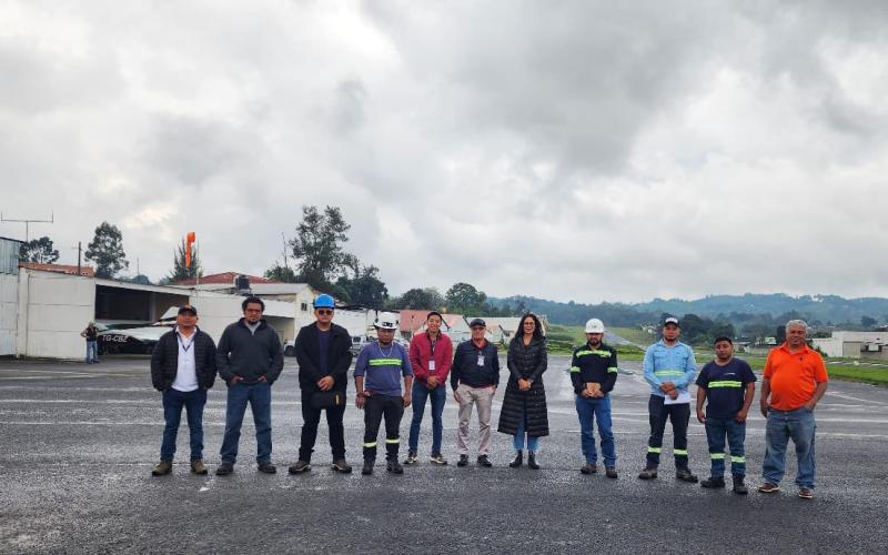 Estas acciones forman parte del esfuerzo continuo de la administración del aeródromo por garantizar avances significativos en la operatividad y eficiencia de las instalaciones, fortaleciendo la seguridad y confiabilidad de las operaciones aéreas en la región.