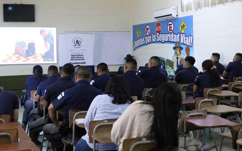 Iniciaron jornadas de capacitación sobre bienestar animal en PROVIAL