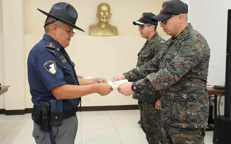 Personal de Provial recibe capacitación estratégica con apoyo del Ejército de Guatemala