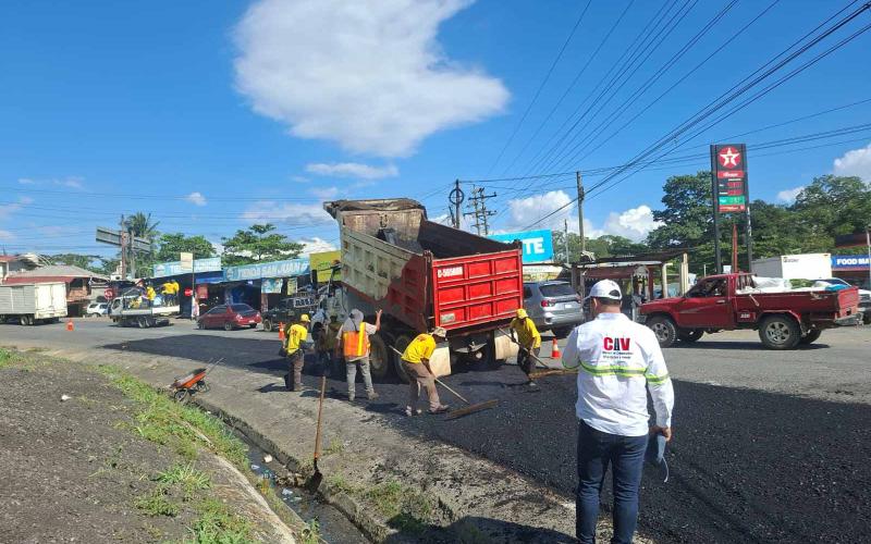 Mejoras en la CA-13: se realiza bacheo entre La Ruidosa y Río Dulce 