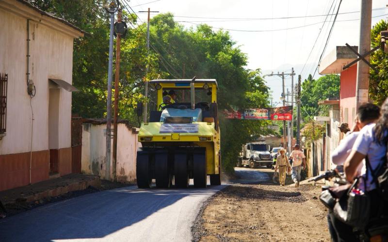 Un nuevo camino para Shusho Abajo y Maraxcó: el asfalto que une, impulsa y transforma vidas