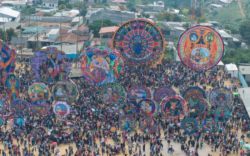 Barriletes Gigantes Sacatepéquez