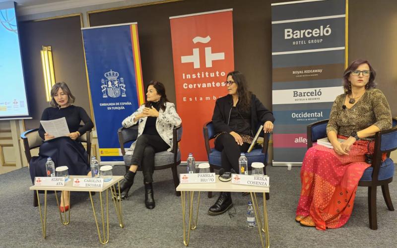 Carolina Escobar Sarti en Estambul