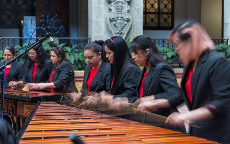 Marimba Femenina de Concierto