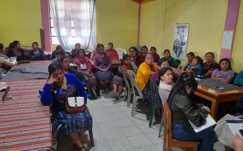 prevención de la violencia contra la mujer indígena en Totonicapán