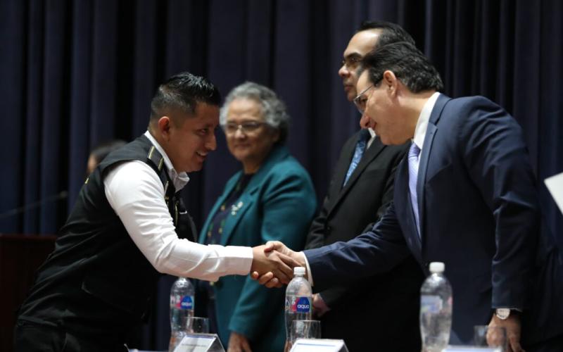 Fortalecen capacidades institucionales para combatir la delincuencia financiera