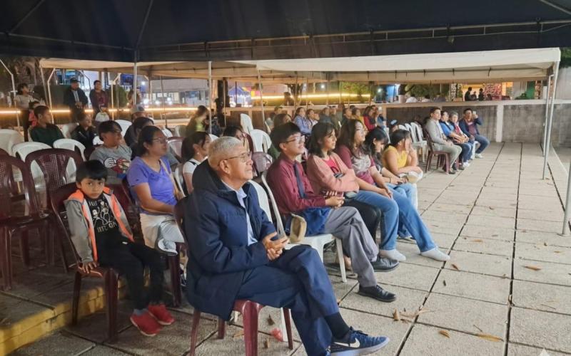 Exposición de Libros en Salamá i
