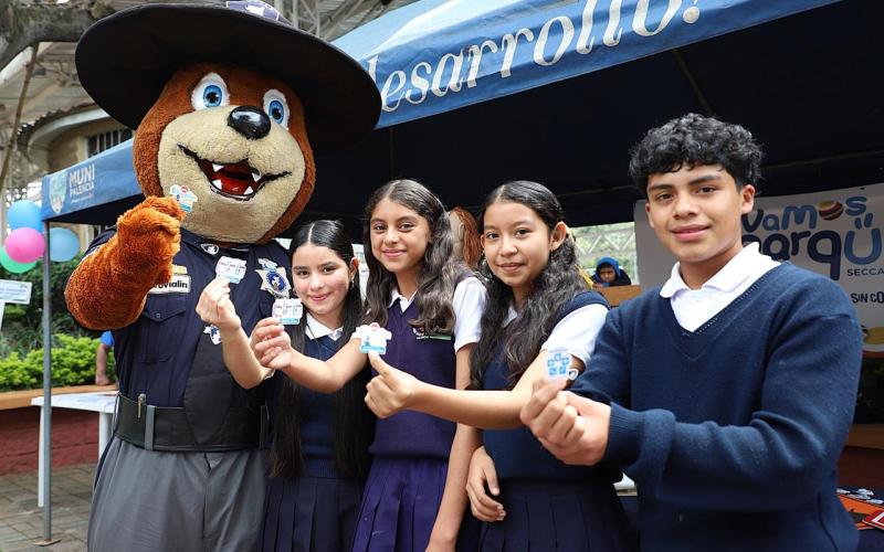 Provialín conquista a las niñas y niiños de Guatemala y les enseña seguridad vial con diversión