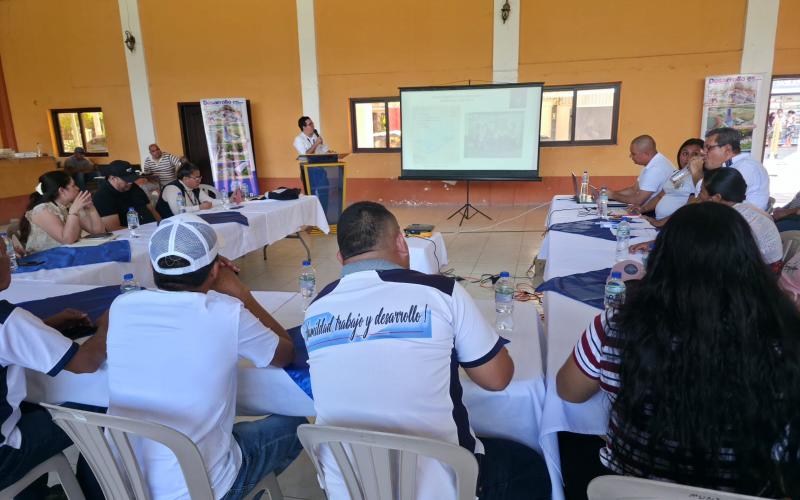 Taller sobre participación ciudadana llevado a cabo en El Jícaro, El Progreso. 