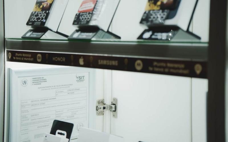 SIT refuerza supervisiones a comercios que venden equipos móviles y tarjetas SIM