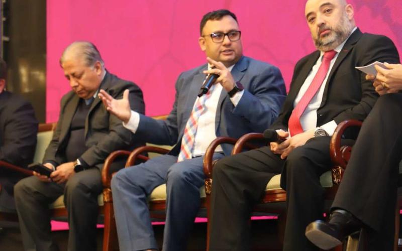 Impulsan diálogo en busca de soluciones al tráfico en Guatemala